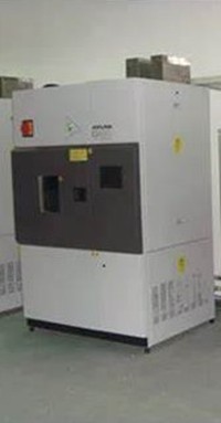 Double water distillatory